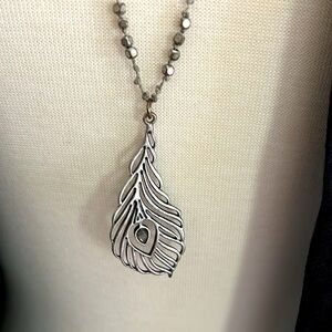 Lucky Brand 18" silver leaf necklace.